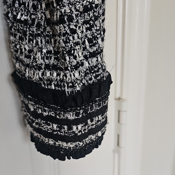 White House Blk Market Textured Tweed Ruffle Trophy Jacket Size 10 - Picture 5 of 14